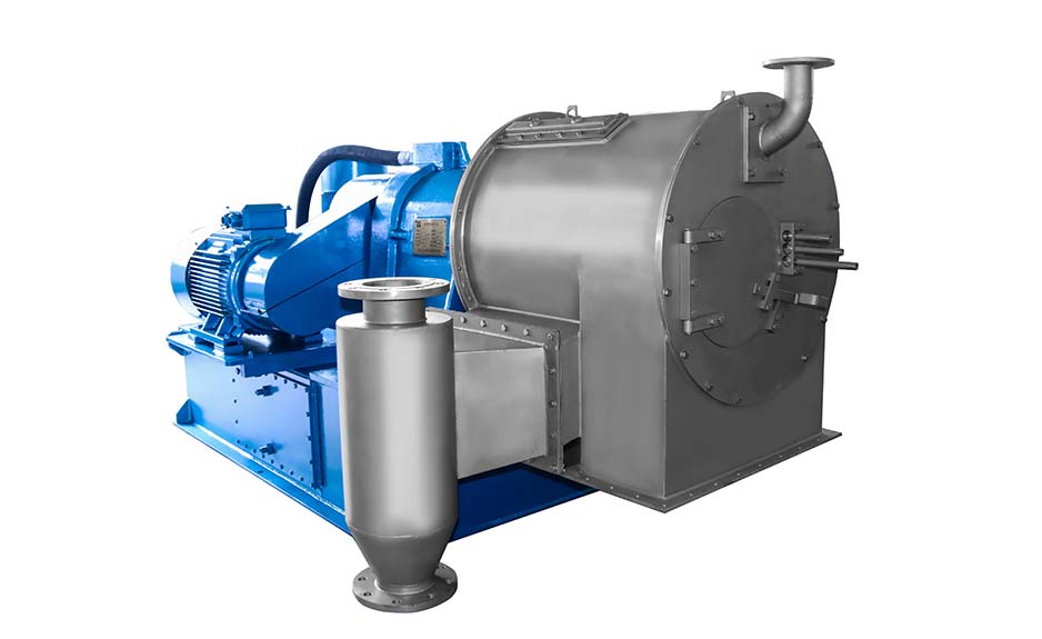 원심 분리기를 밀고 있는 HR 피스톤